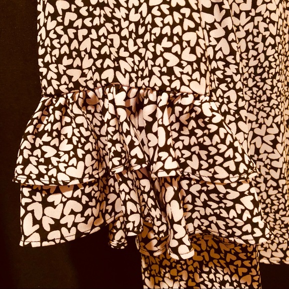 Elle Ruffle Sleeve Top - Picture 3 of 5